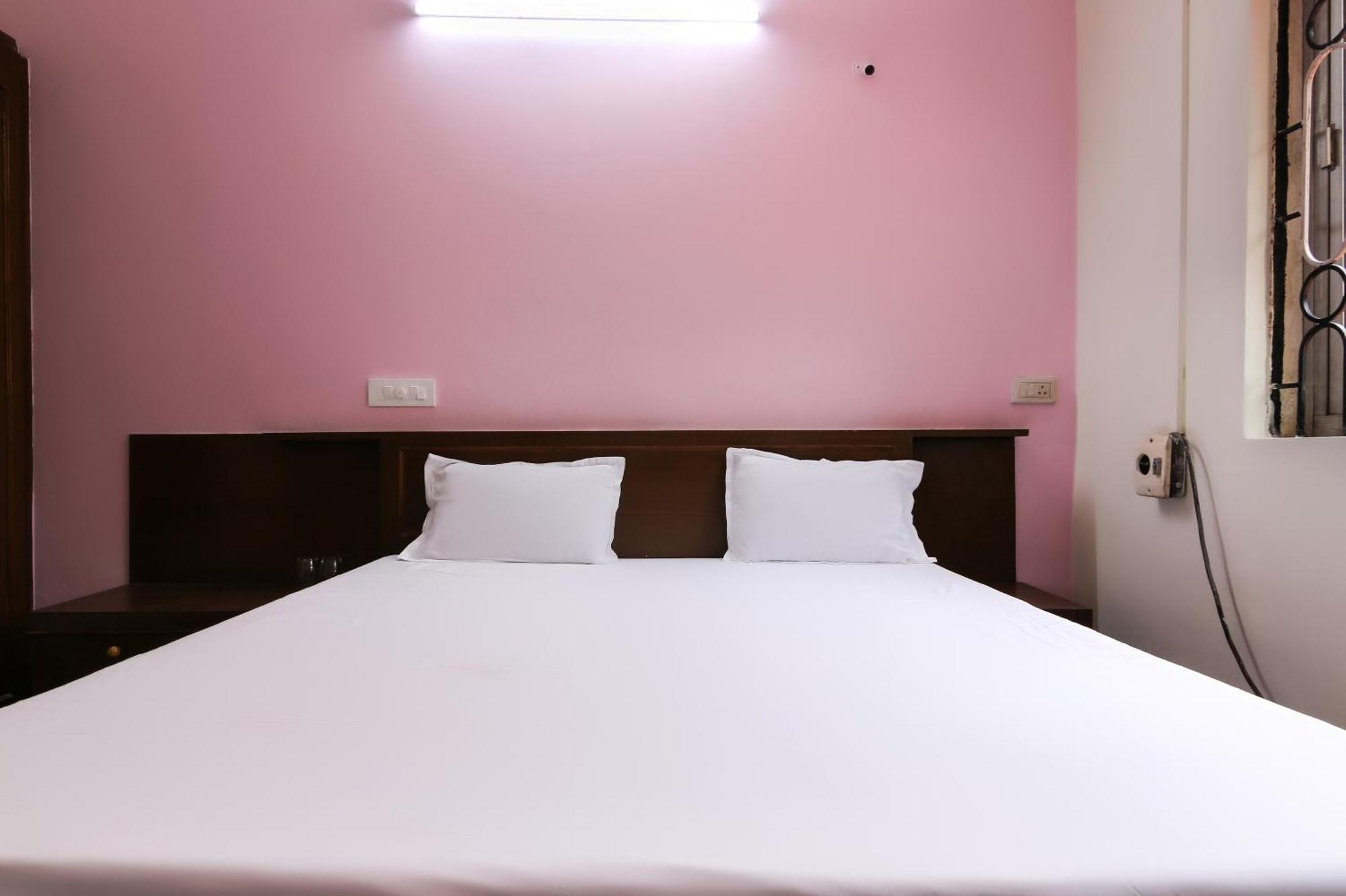 Ponda Hotel O Venkatesh Leela Hotel מראה חיצוני תמונה